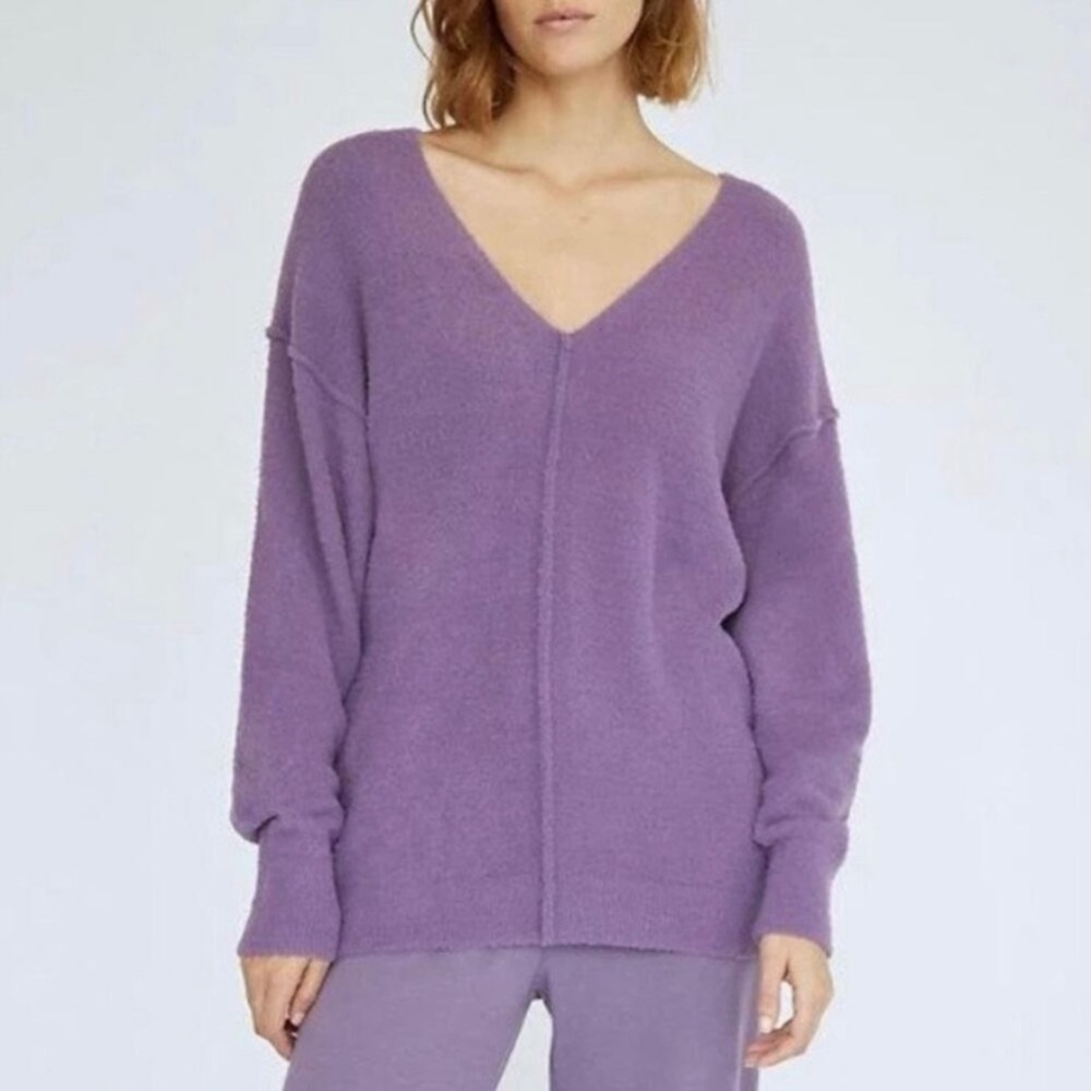 Aritzia Wilfred Free Hush Knit V-Neck Sweater Violet Haze